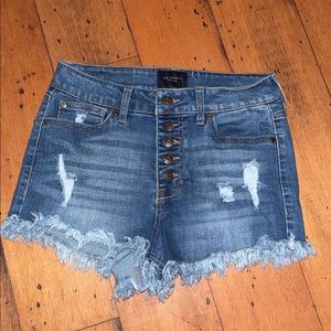 womens shorts